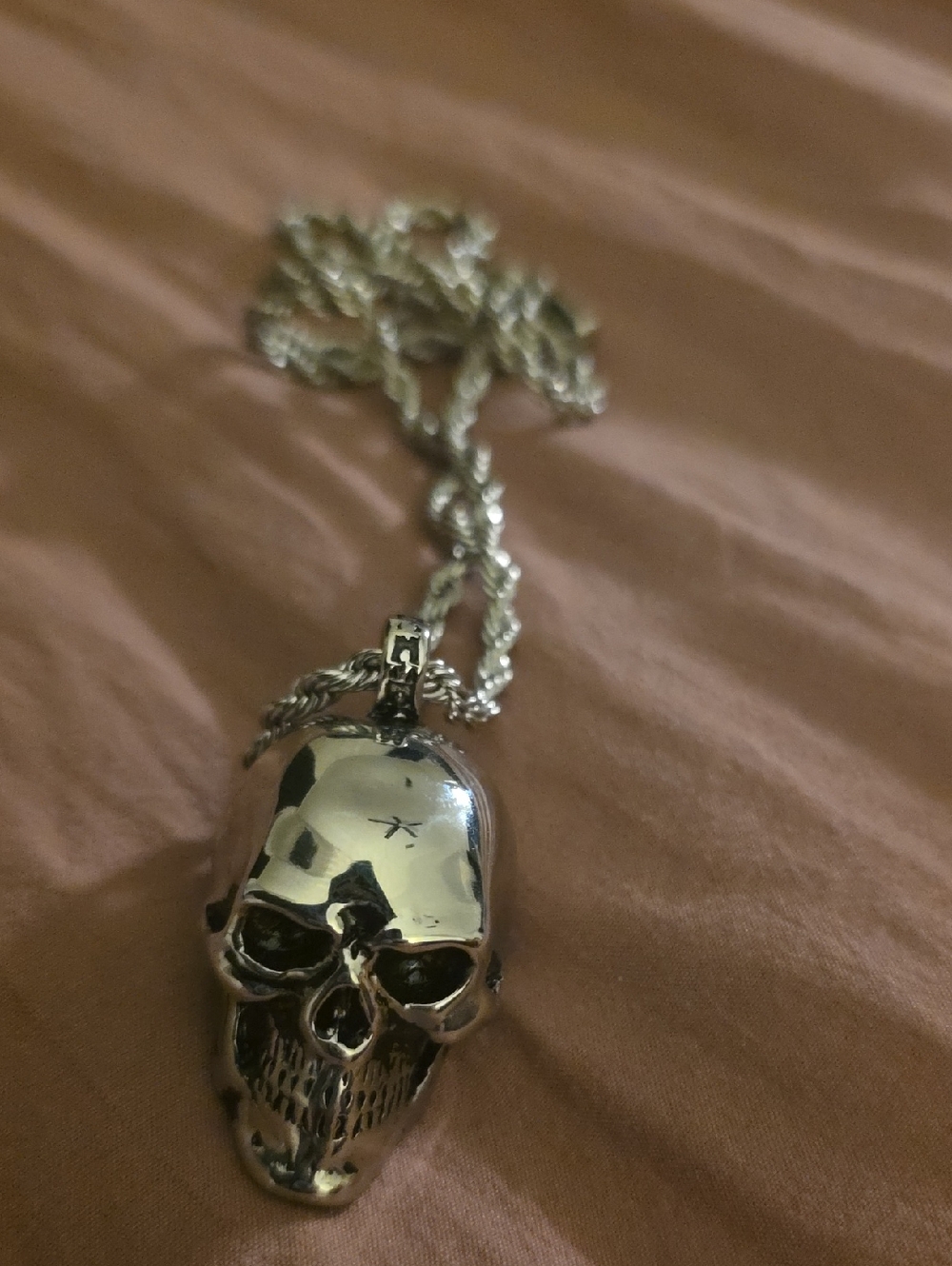 New Stainless Steel Skull Pendant Necklace - Bold Gothic Statement